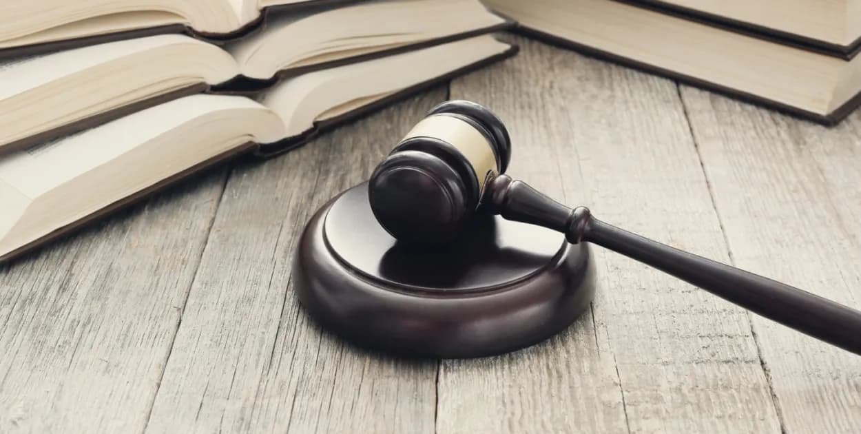 Kto tańszy: adwokat czy radca prawny? Porównaj koszty usług Kto tańszy: adwokat czy radca prawny? Porównaj koszty usług