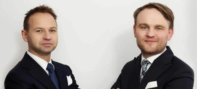 Czym się różni prawnik od adwokata? Kluczowe różnice i uprawnienia Czym się różni prawnik od adwokata? Kluczowe różnice i uprawnienia